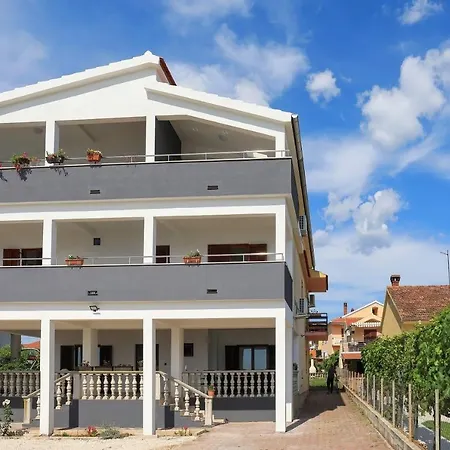 House Bibinje