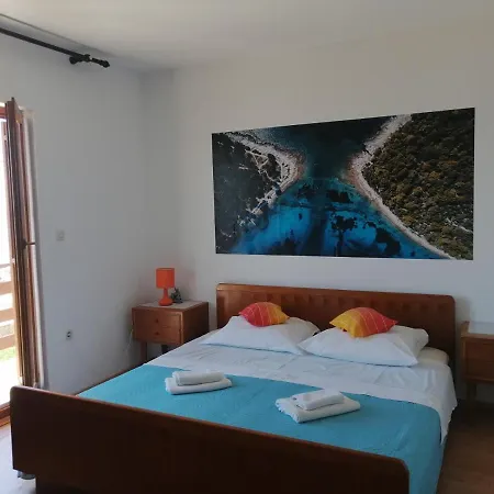 House Apartment *