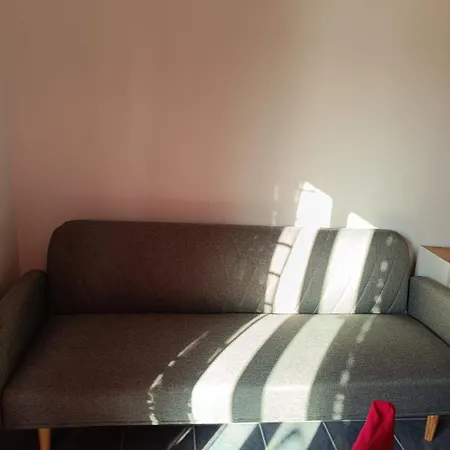 Apartament House *